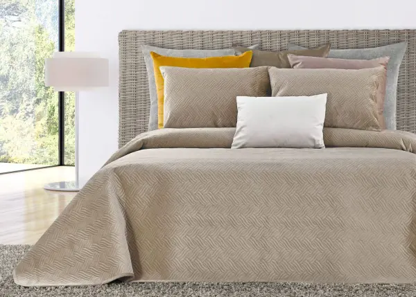 133265626093948726-BEGE Colcha Versilia